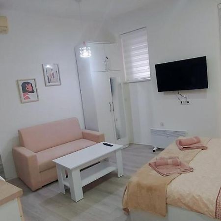 Zeleni Venac Studio & Apartment Beograd Ngoại thất bức ảnh