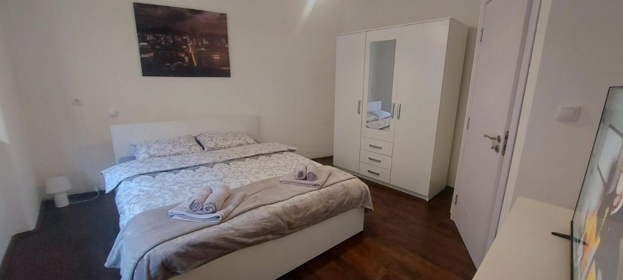 Zeleni Venac Studio & Apartment Beograd Ngoại thất bức ảnh