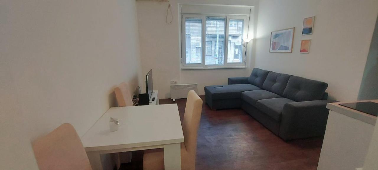 Zeleni Venac Studio & Apartment Beograd Ngoại thất bức ảnh